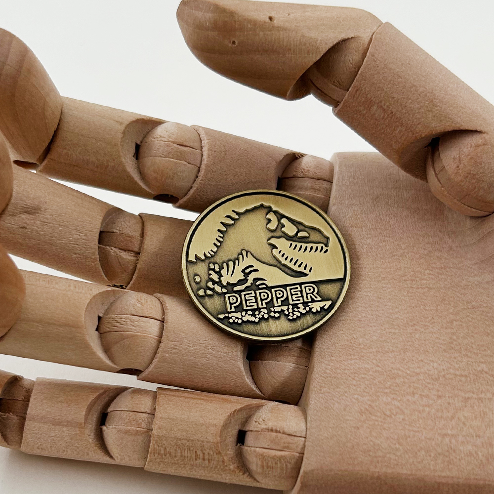 Jurassic-Park-Enamel Pin Dinos - Vintage Collectible Pins のレビューと価格