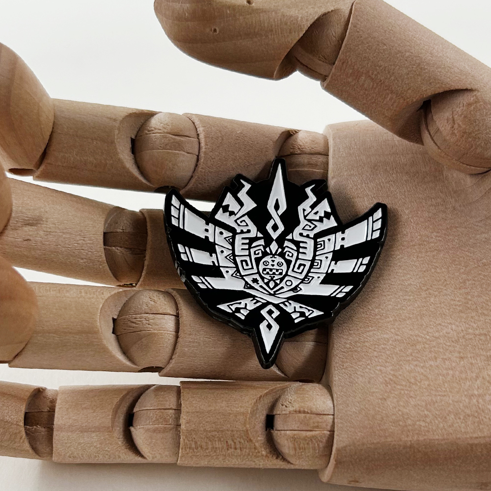 MH4 Monster Hunter-4 Logo Badg - Vintage Collectible Pins のレビューと価格