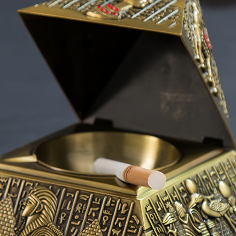 Egyptian Pharaoh Pyramid Ashtr - Vintage Collectible Ashtrays のレビューと価格