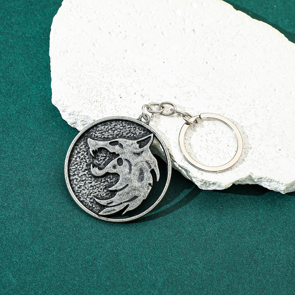 Vintage Wolf Head Keychain Gam - Vintage Item のレビューと価格