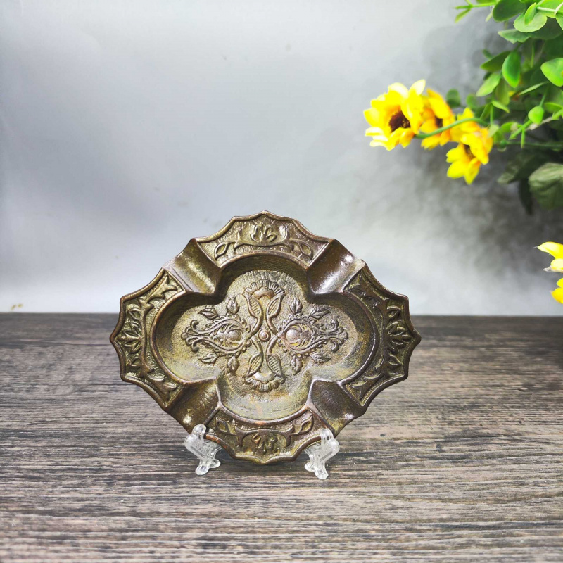 Antique collection, vintage -p - Vintage Collectible Ashtrays のレビューと価格