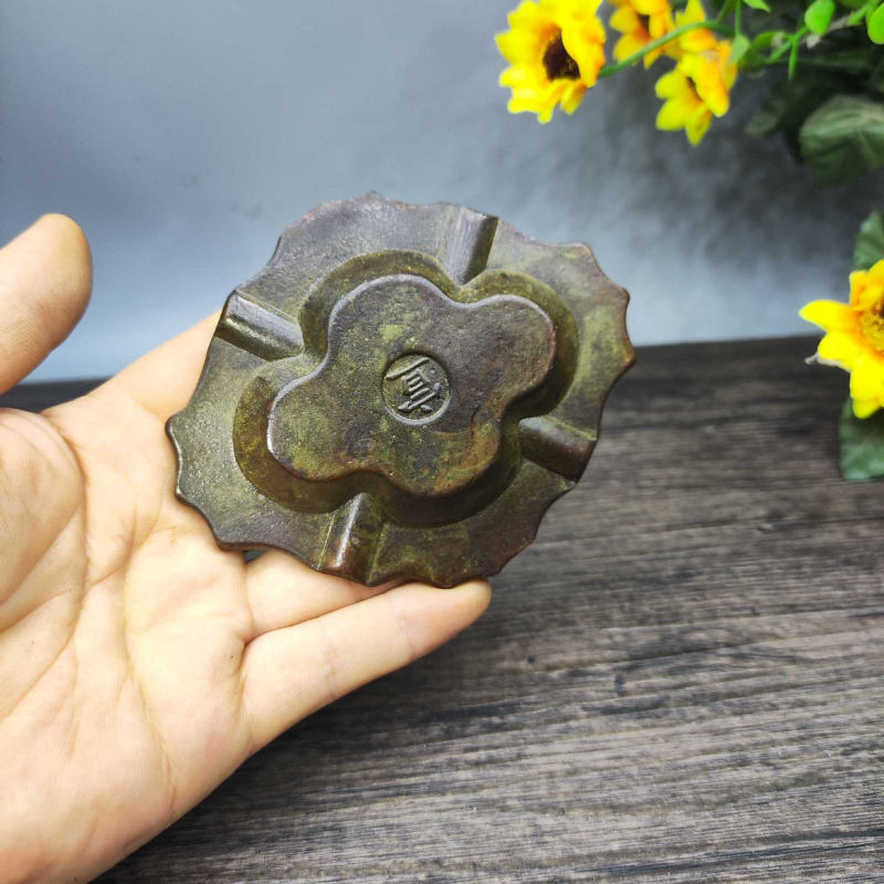 Antique collection, vintage -p - Vintage Collectible Ashtrays のレビューと価格