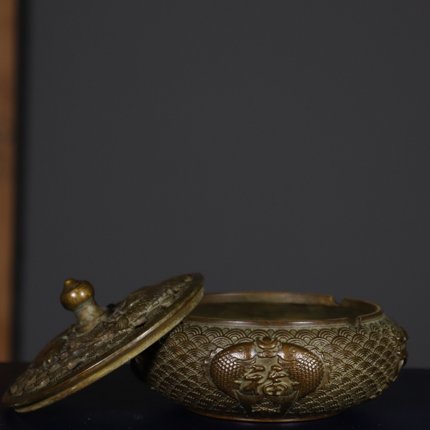 Antique Pure Copper Double Fis - Vintage Collectible Ashtrays のレビューと価格