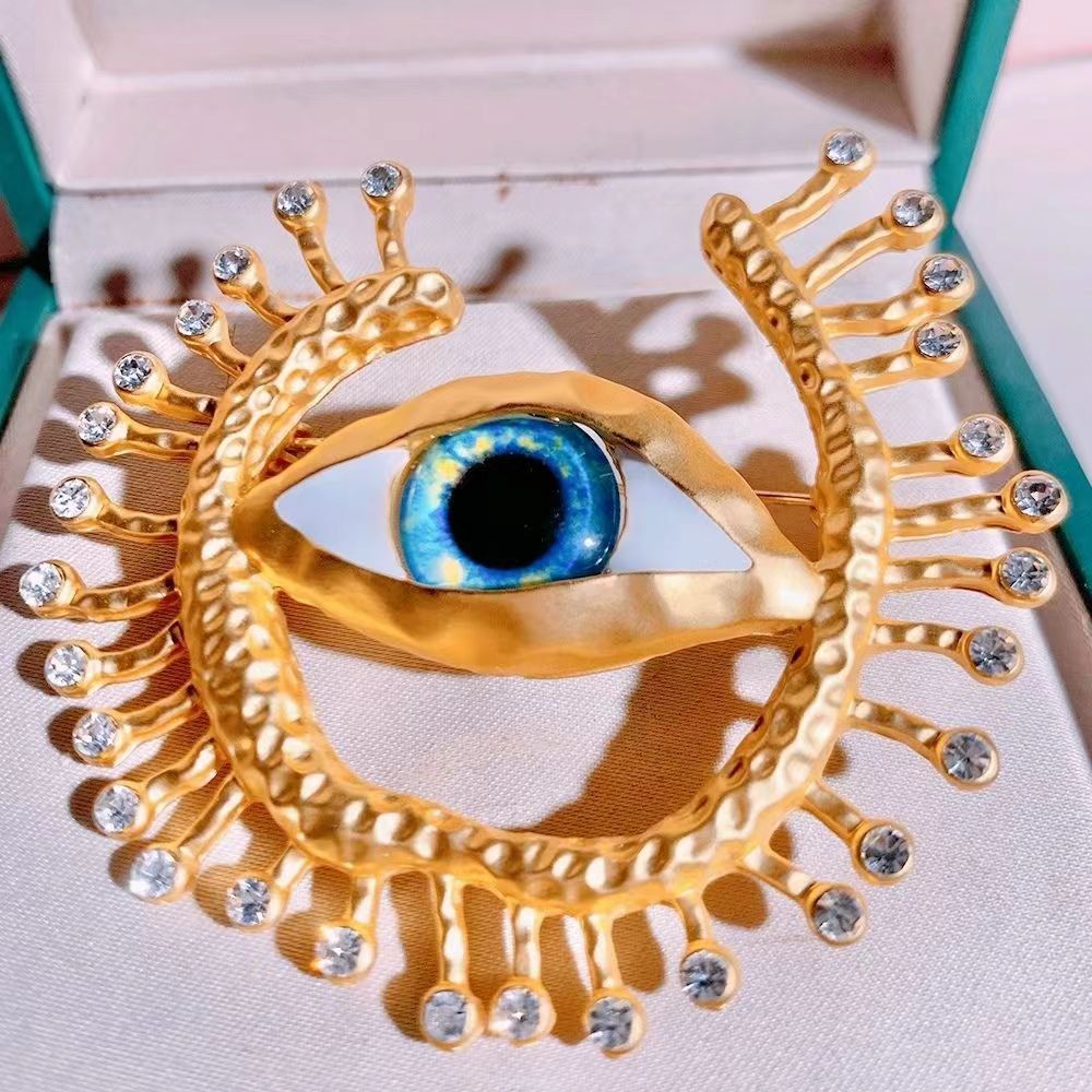 New Evil Eye Badges Cosplay An - Vintage Collectible Pins のレビューと価格