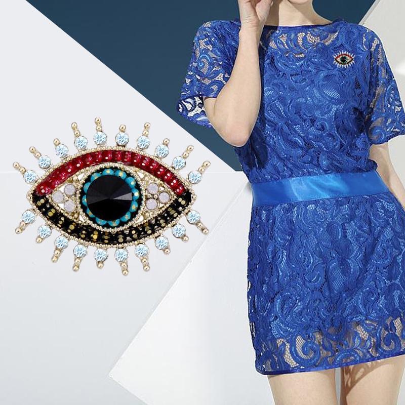 New Evil Eye Badges Cosplay An - Vintage Collectible Pins のレビューと価格