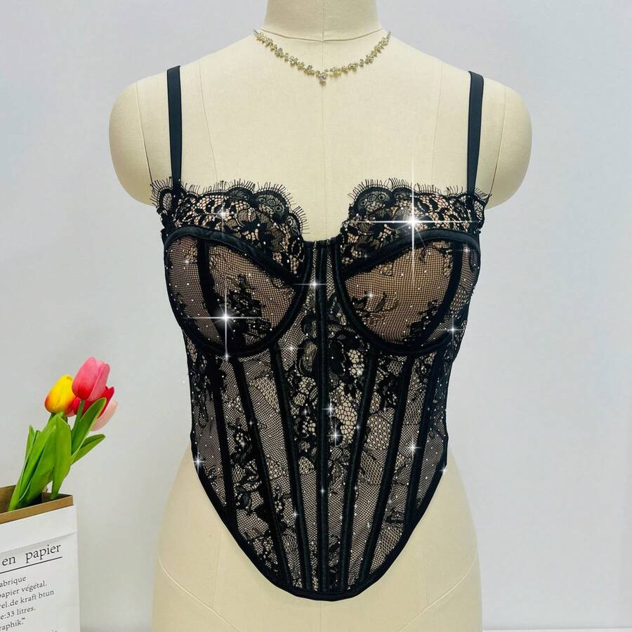 White Lace Rhinestone Corset T - Vintage Necklace のレビューと価格