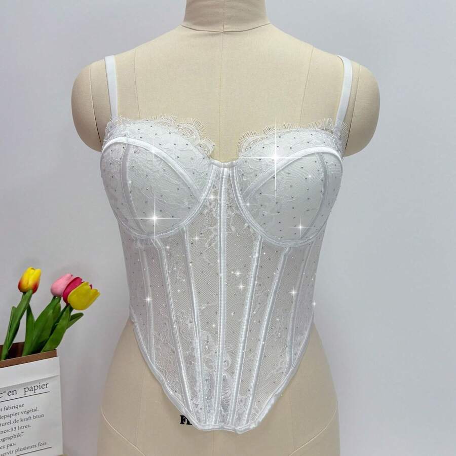 White Lace Rhinestone Corset T - Vintage Necklace のレビューと価格