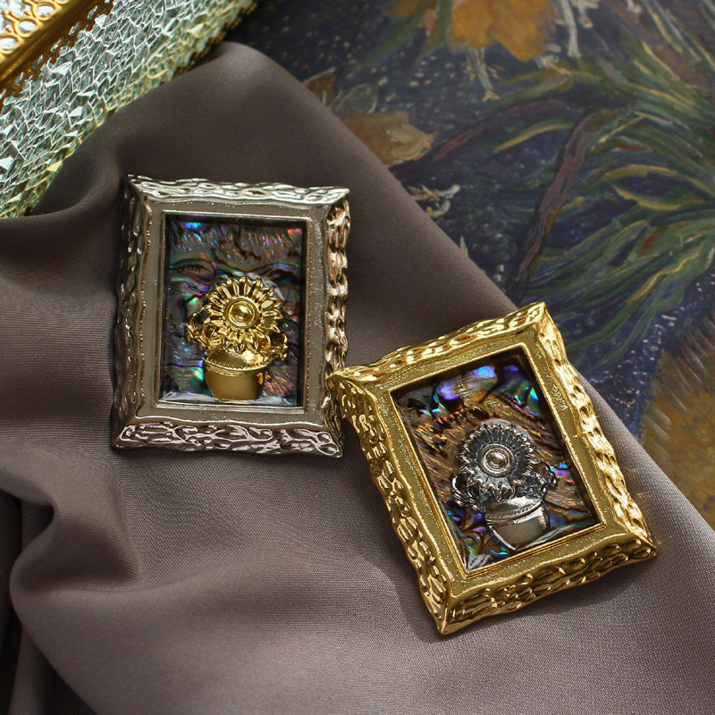Muylinda Vintage Van Gogh Sunf - Vintage Collectible Pins のレビューと価格