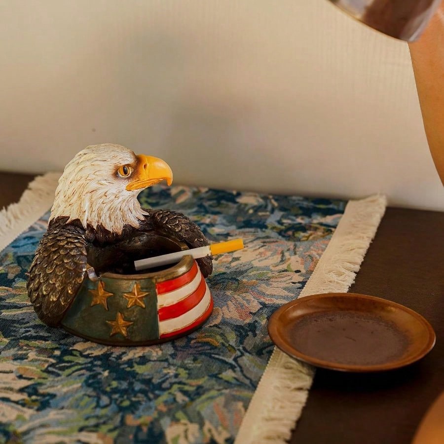 Ashtray, Cute Ashtray, Outdoor - Vintage Collectible Ashtrays のレビューと価格