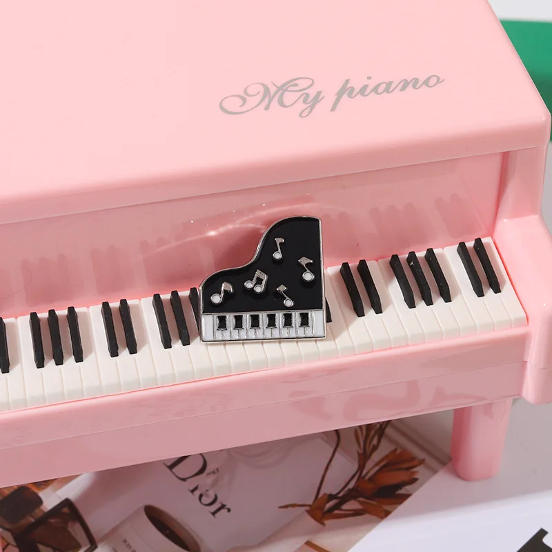 Musical Instrument Enamel Lape - Vintage Collectible Pins のレビューと価格